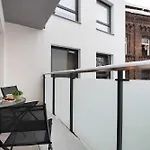 Apartment Bright Ac With Parking Next To Manufaktura By Renters Lodz