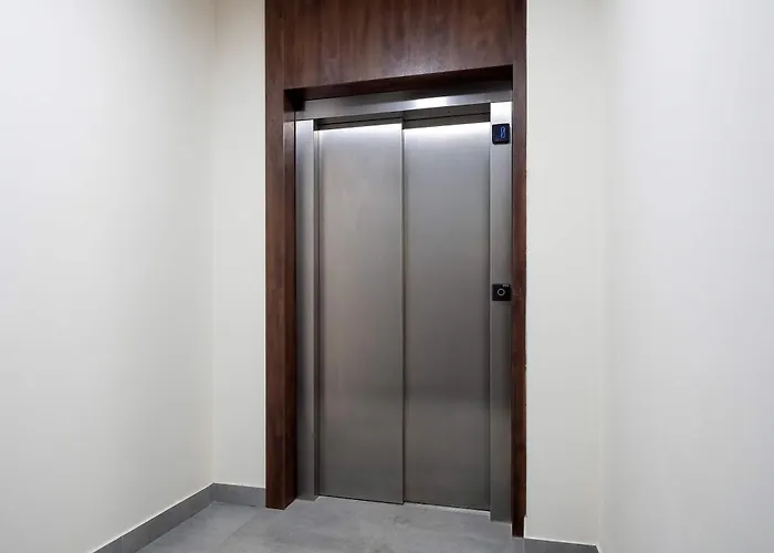 Bright Ac With Parking Next To Manufaktura By Renters Lejlighed